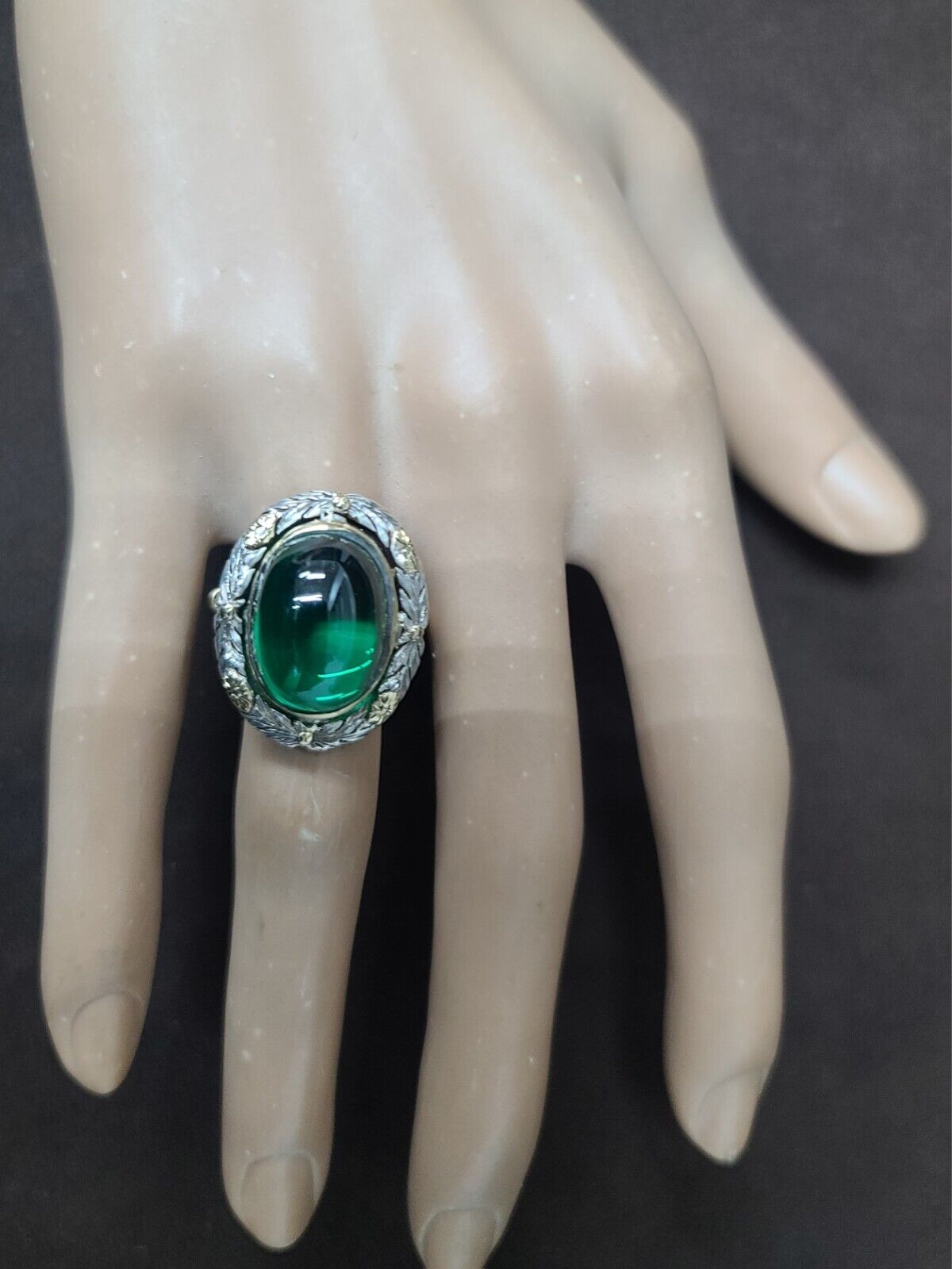 VINTAGE 14K TWO-TONE GOLD RING 10.65CT. GREEN EMERALD CABOCHON OVAL CIRC 1900'S