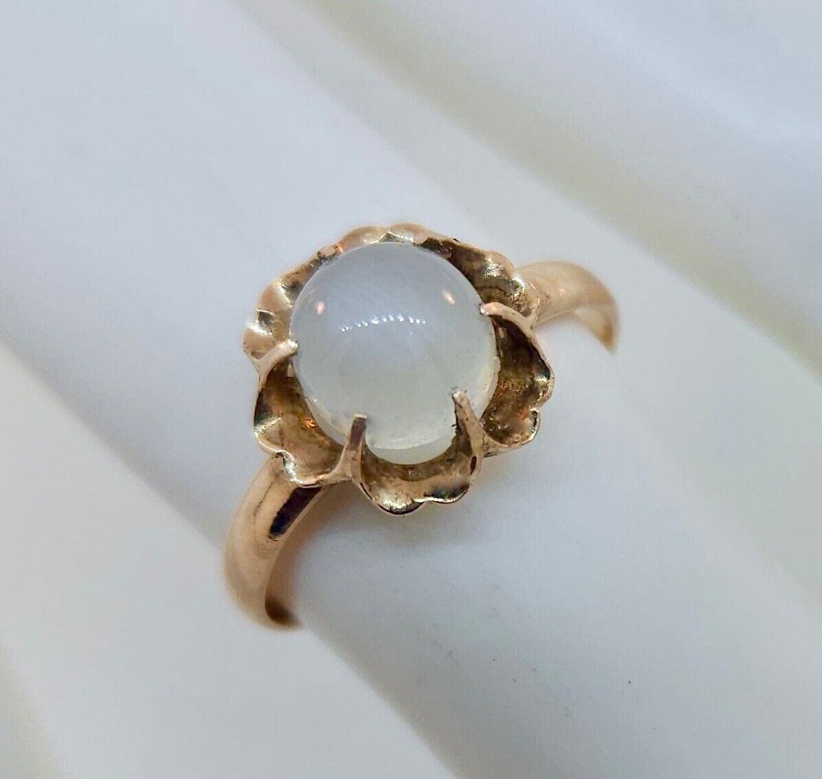 Antique Victorian 1800's 10k Rose Gold Moonstone Ring