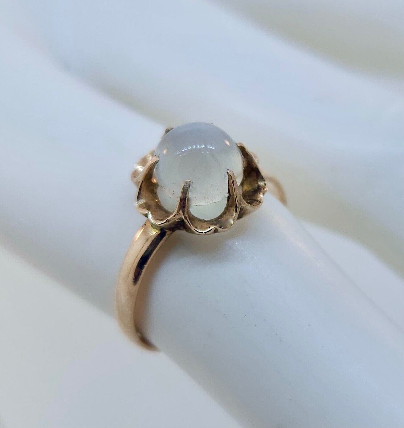 Antique Victorian 1800's 10k Rose Gold Moonstone Ring