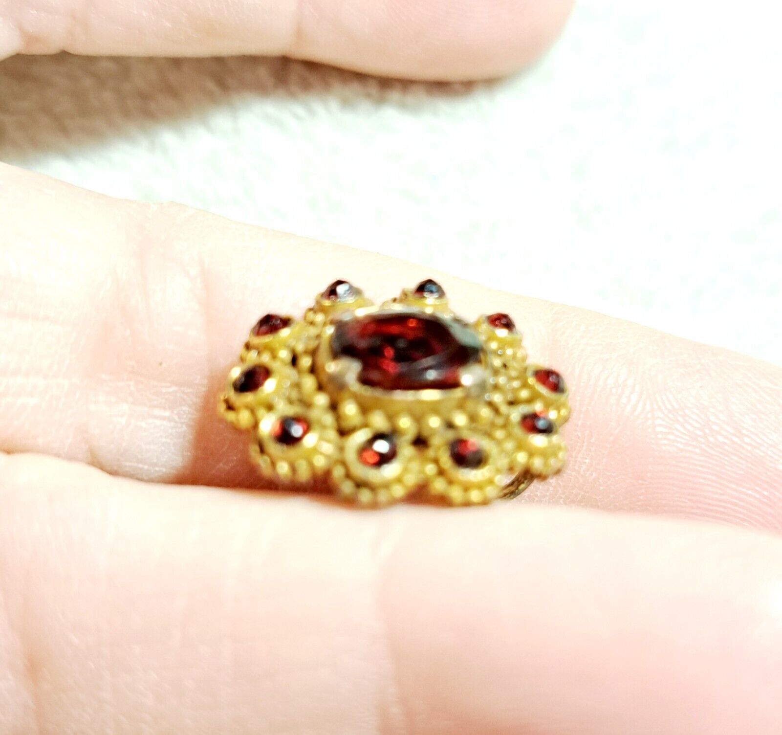 ** Early 1900's Victorian Bohemian Garnet Screw Back Earrings **