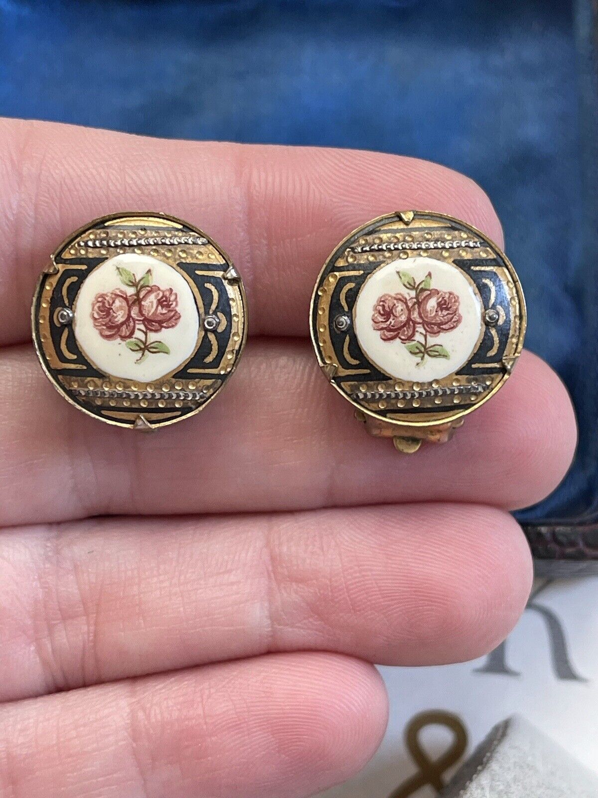 Antique earrings Flower Gold Plated Vintage 1900s-10s hand painting Very Rare š„°