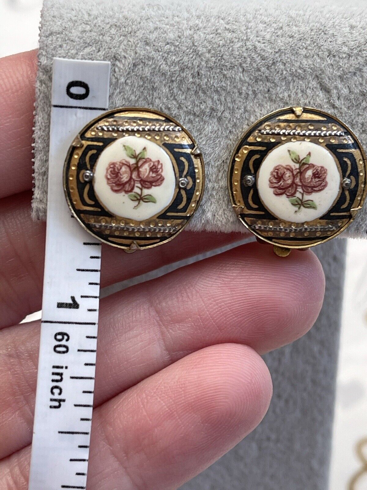Antique earrings Flower Gold Plated Vintage 1900s-10s hand painting Very Rare 🥰