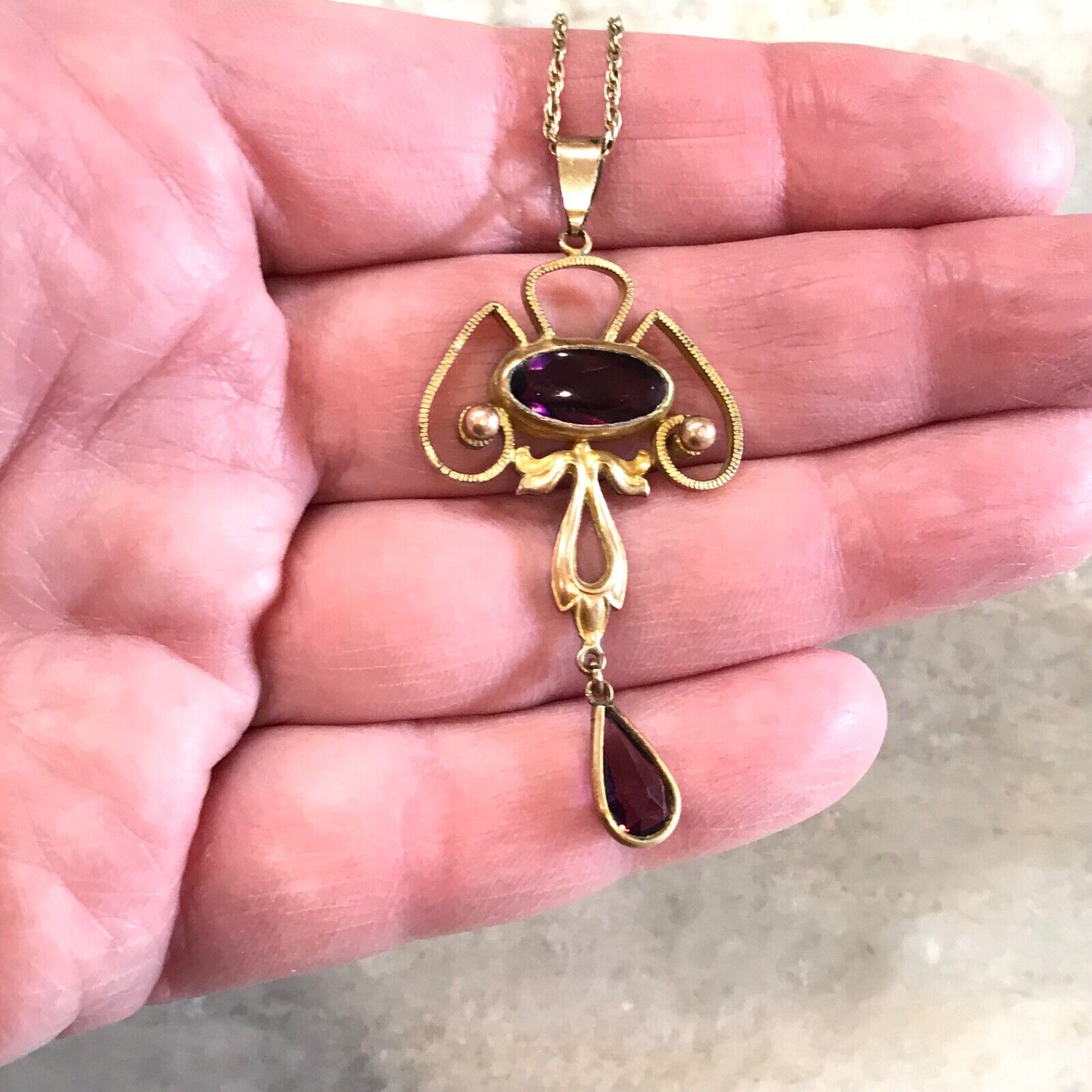 ANTQ Gold Filled 1900’s Purple Faceted Lavalier Dangle Drop Pendant Necklace VTG