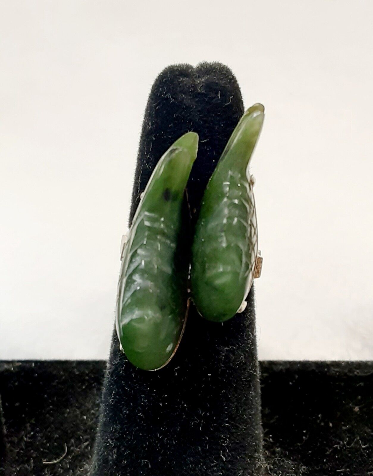 ** RARE Early 1900's Sterling Silver Nephrite Jade Koi Fish Ring **