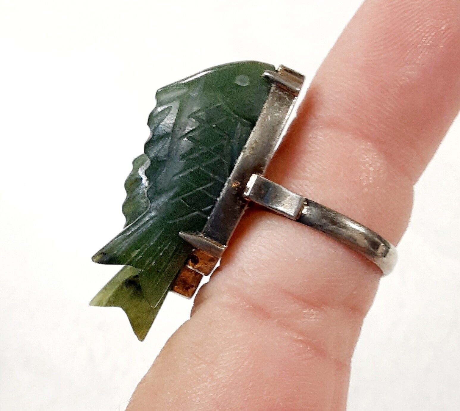 ** RARE Early 1900's Sterling Silver Nephrite Jade Koi Fish Ring **