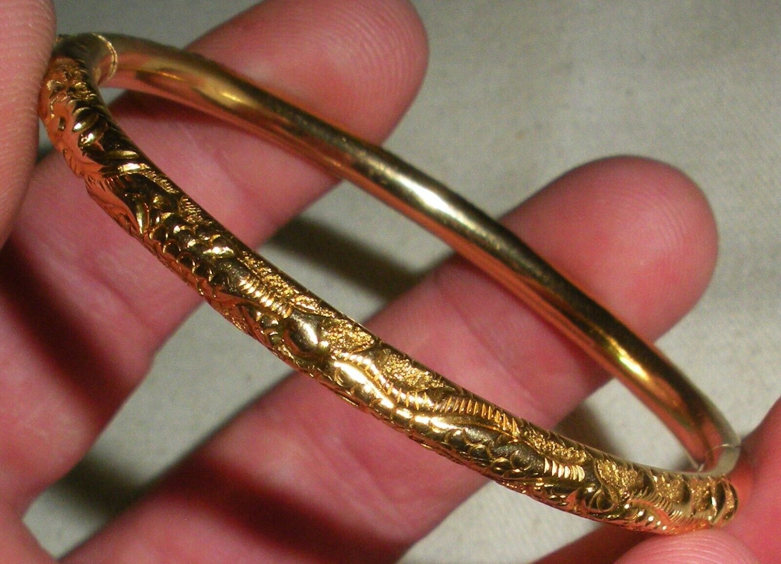 ANTIQUE EARLY 1900S 18K GOLD CHINESE DRAGON BANGLE BRACELET tuvi