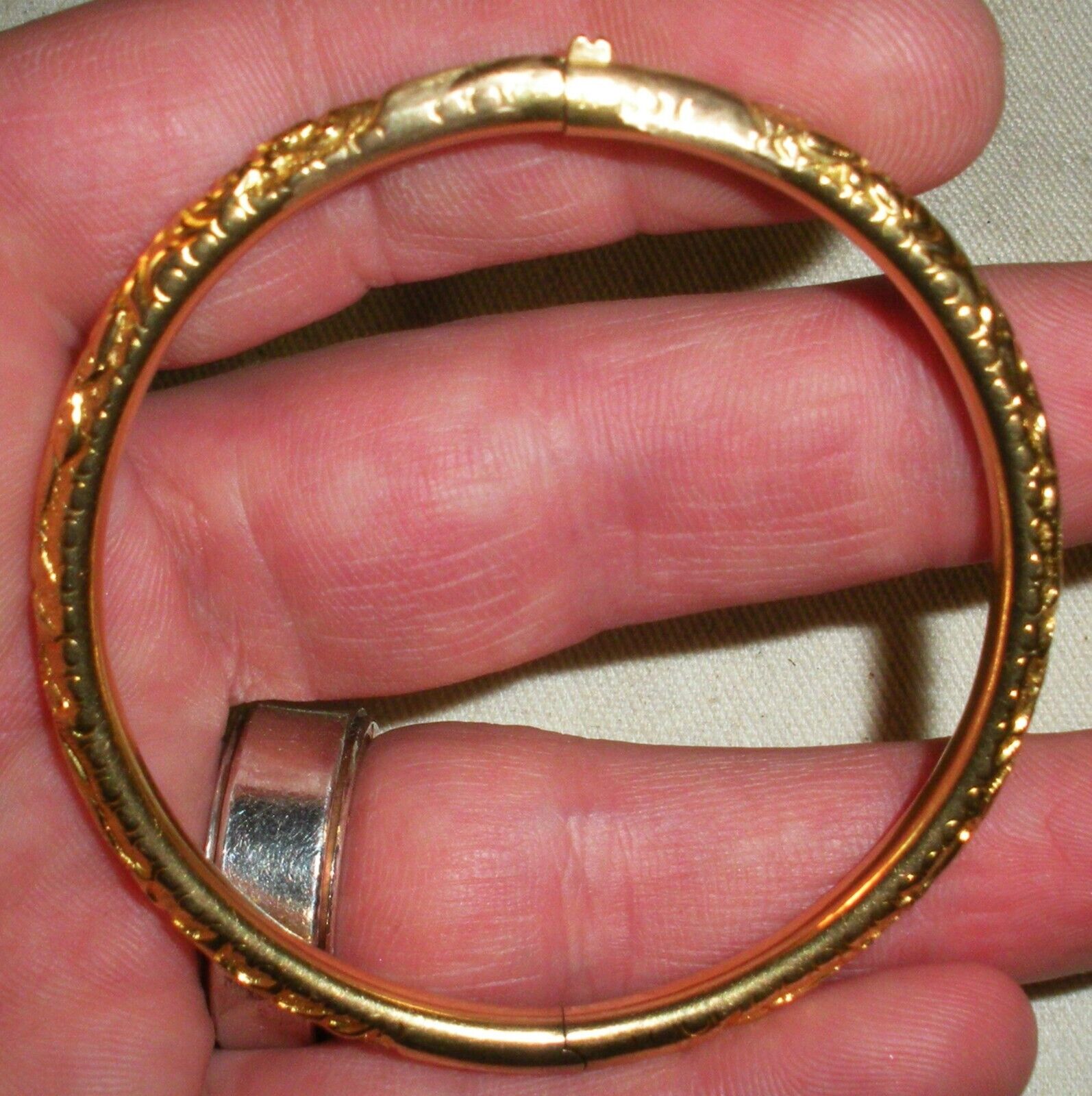 ANTIQUE EARLY 1900S 18K GOLD CHINESE DRAGON BANGLE BRACELET tuvi