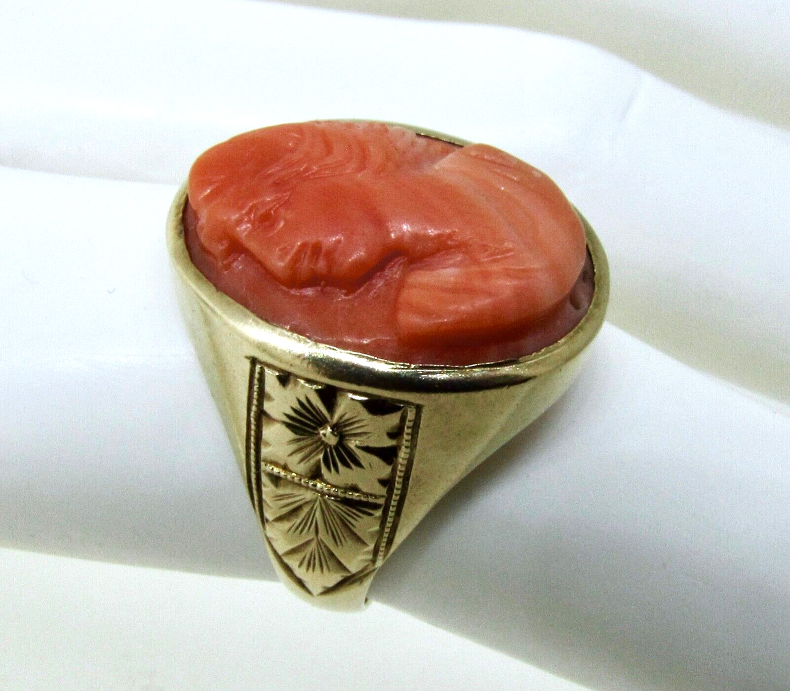 Antique Victorian 1800's 10k Coral Cameo Ring