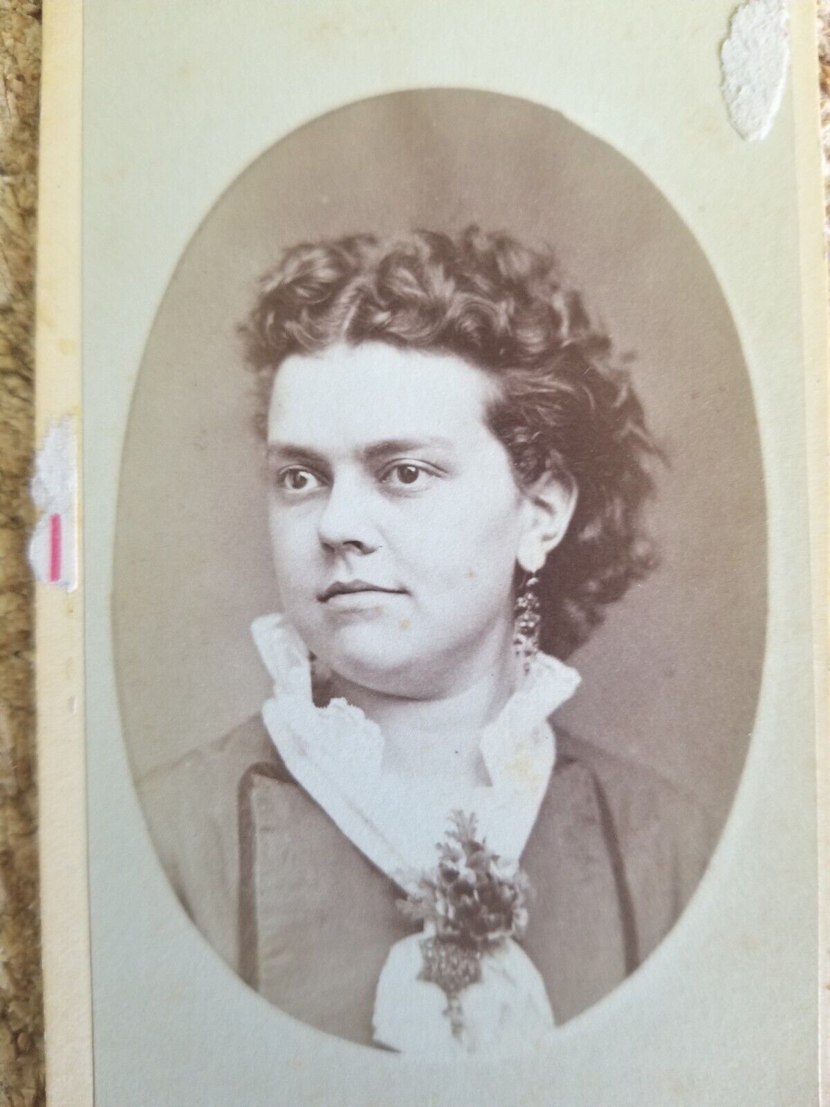 A LADY WITH EARINGS,FREDONIA,NY.VTG 1800'S MINIATURE POCKET SIZE PHOTO*MCP3