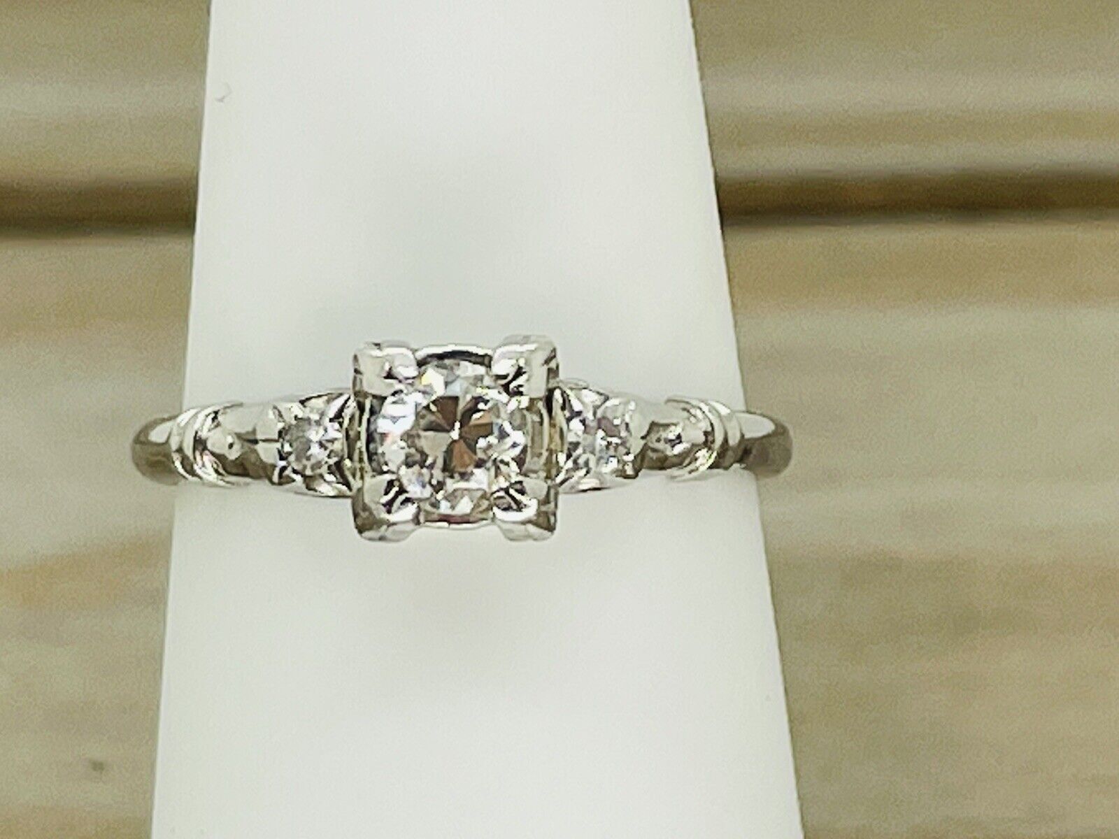 Vintage 1900s Platinum Old Euro European VS-SI2 3 Diamond .30cttw Platinum Ring 