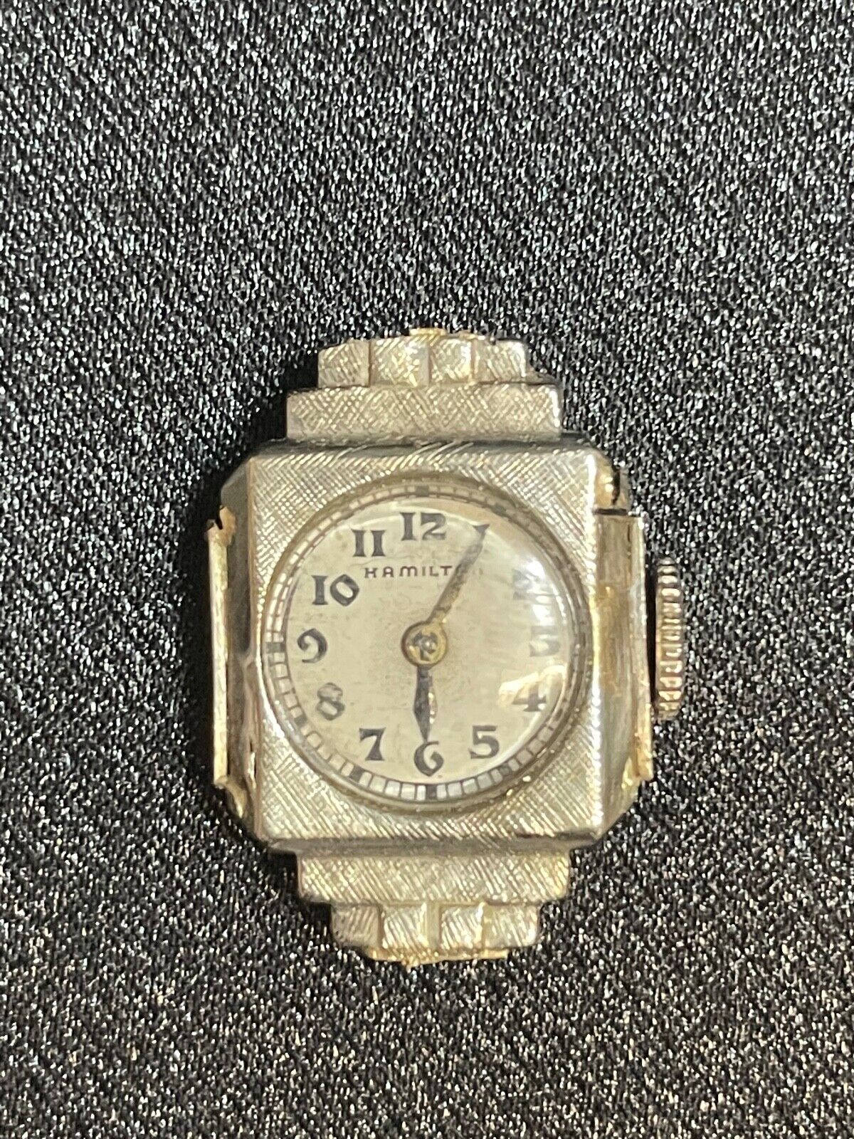 VINTAGE HAMILTON 18k GOLD CASE , 17 JEWELS MOVEMENT  RARE NO STRAP 1900’s Watch