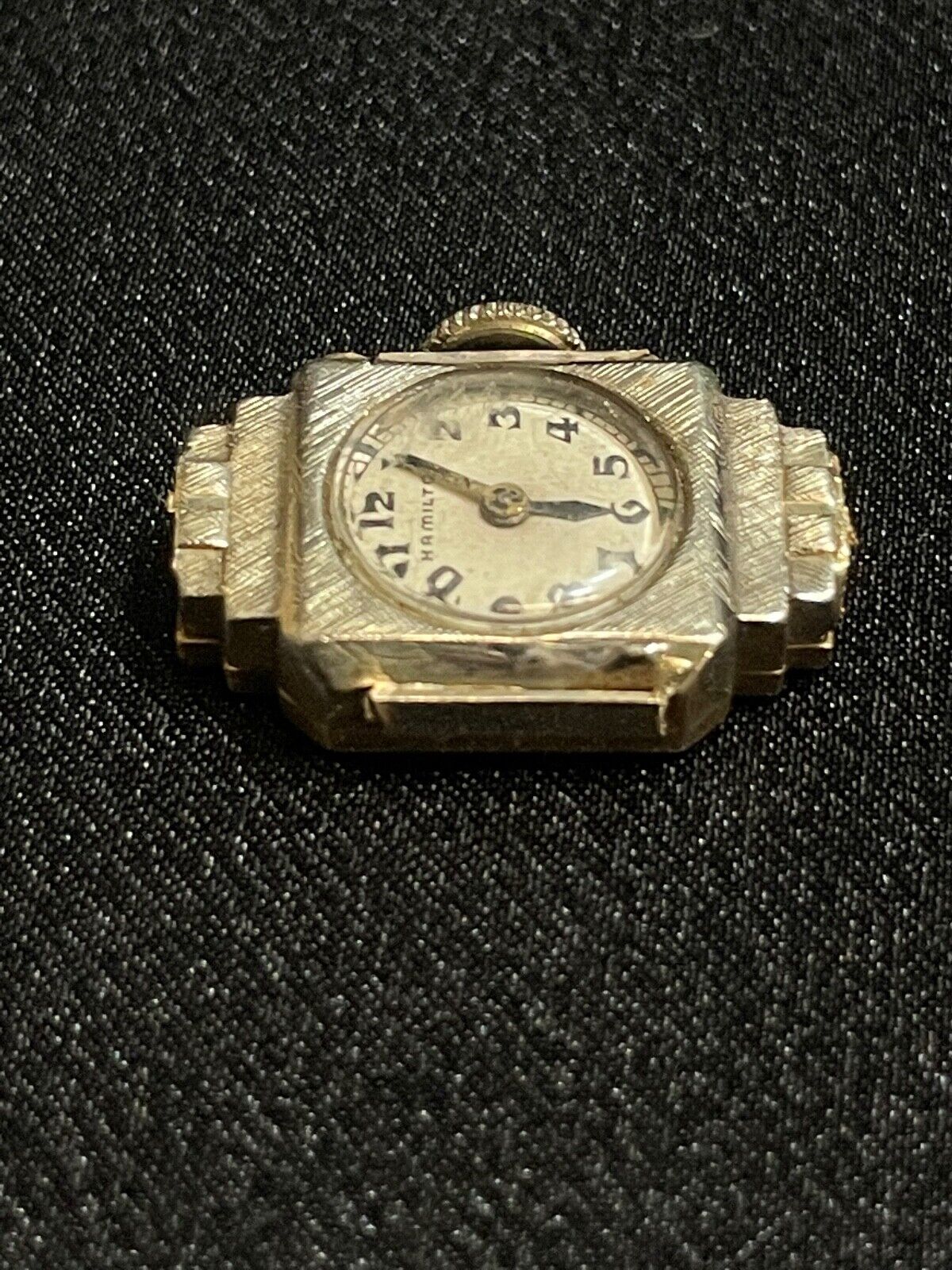 VINTAGE HAMILTON 18k GOLD CASE , 17 JEWELS MOVEMENT  RARE NO STRAP 1900’s Watch