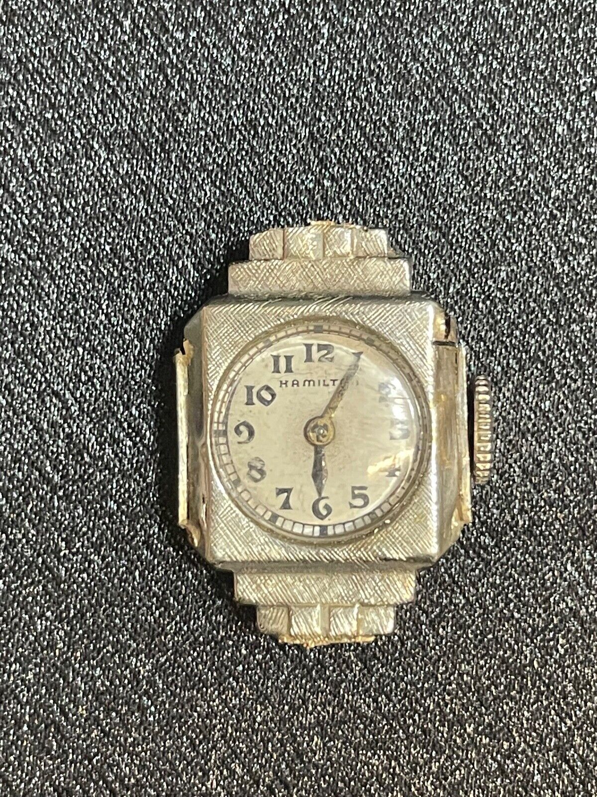 VINTAGE HAMILTON 18k GOLD CASE , 17 JEWELS MOVEMENT  RARE NO STRAP 1900’s Watch