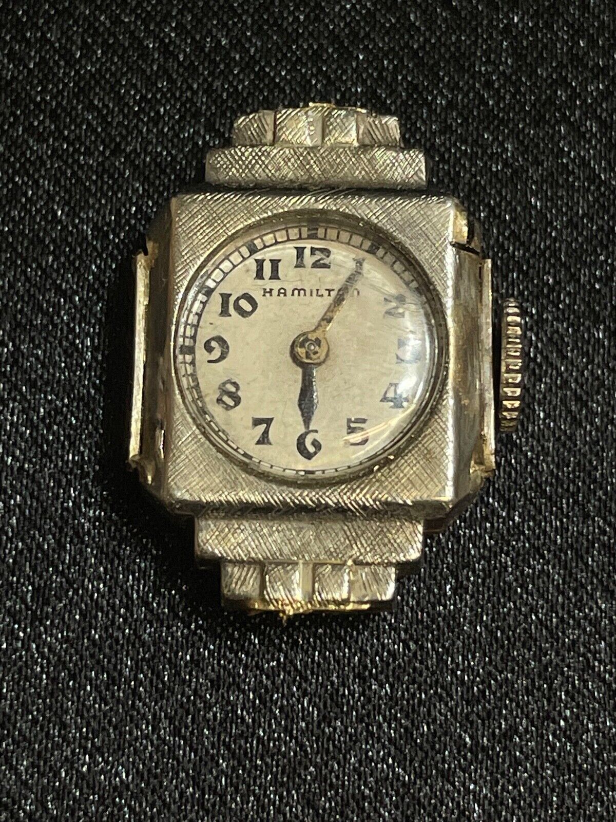 VINTAGE HAMILTON 18k GOLD CASE , 17 JEWELS MOVEMENT  RARE NO STRAP 1900’s Watch