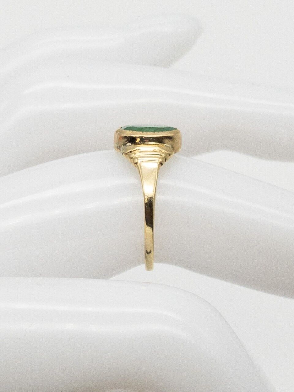 Antique 1900s Edwardian $2000 1.25ct AAA+++ Natural Emerald 10k Yellow Gold Ring