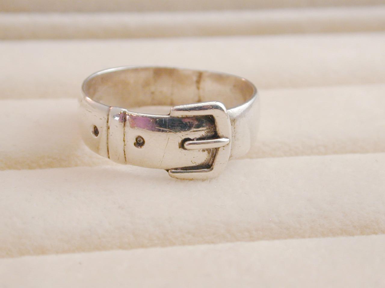 Men's 1800's Victorian English Silver Figural Buckle Ring 11.5