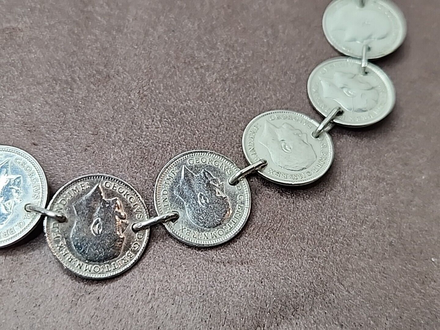 VINTAGE EARLY 1900s BRITISH 3 PENCE SILVER COIN NECKLACE