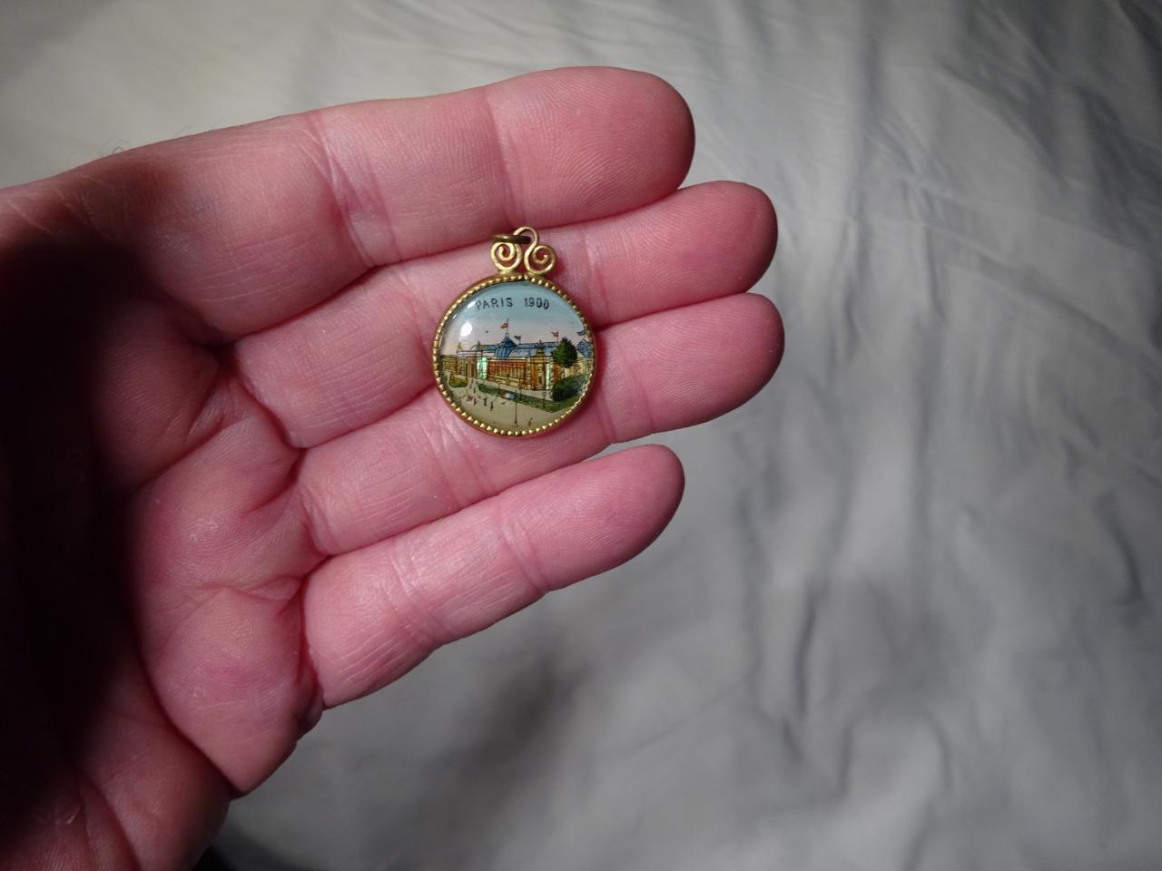 1900 PARIS EXPOSITION NECKLACE PENDANT OR WATCH FOB UNDER GLASS Nice