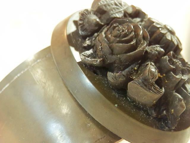 Very Rare Wide Vulcanite Vintage 1800s Brown Flower Mourning Bracelet  481J9