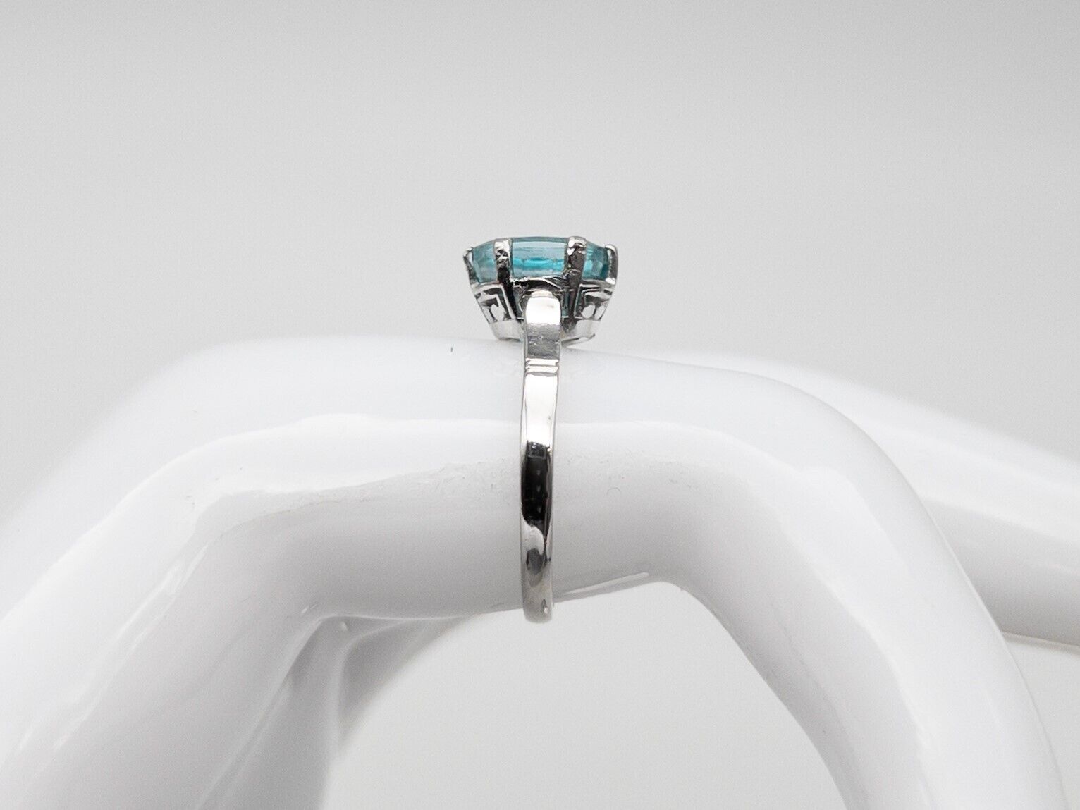 Antique Edwardian 1900s $3000 4ct Natural Mine Cut Blue Zircon Platinum Ring