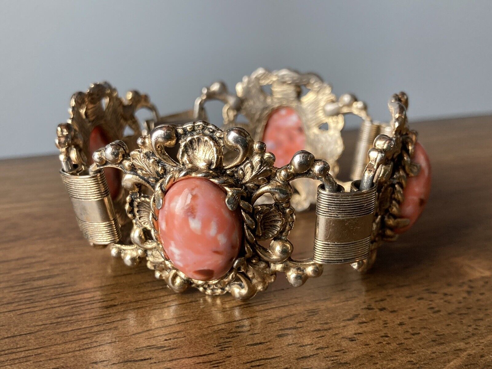 VTG Victorian 1900s Chunky Gold Tone ORNATE FILIGREE Bracelet Cuff PINK Cabochon