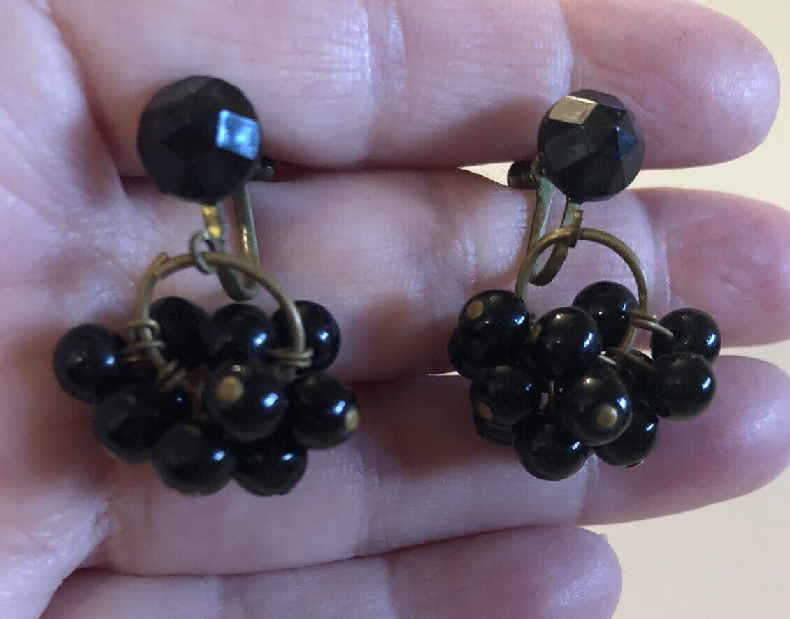 antique 1800s Black Glass Bead Mourning Dangle Cluster Screwback Earrings