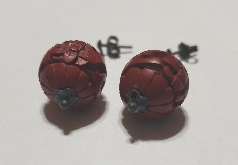 Antique Victorian Or Early 1900s Orange And Black Hand Carved Pierced Earrings 