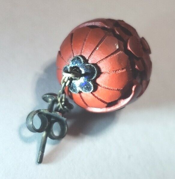 Antique Victorian Or Early 1900s Orange And Black Hand Carved Pierced Earrings 