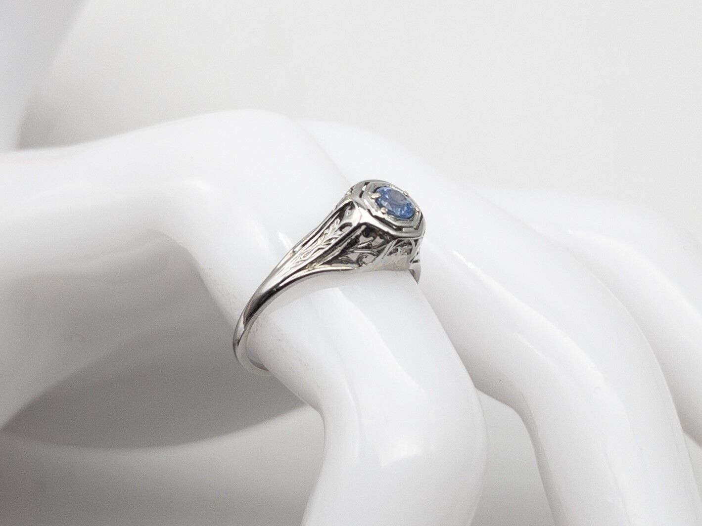 Antique 1900s $1500 .60ct Ceylon Blue Sapphire 18k White Gold Filigree Ring