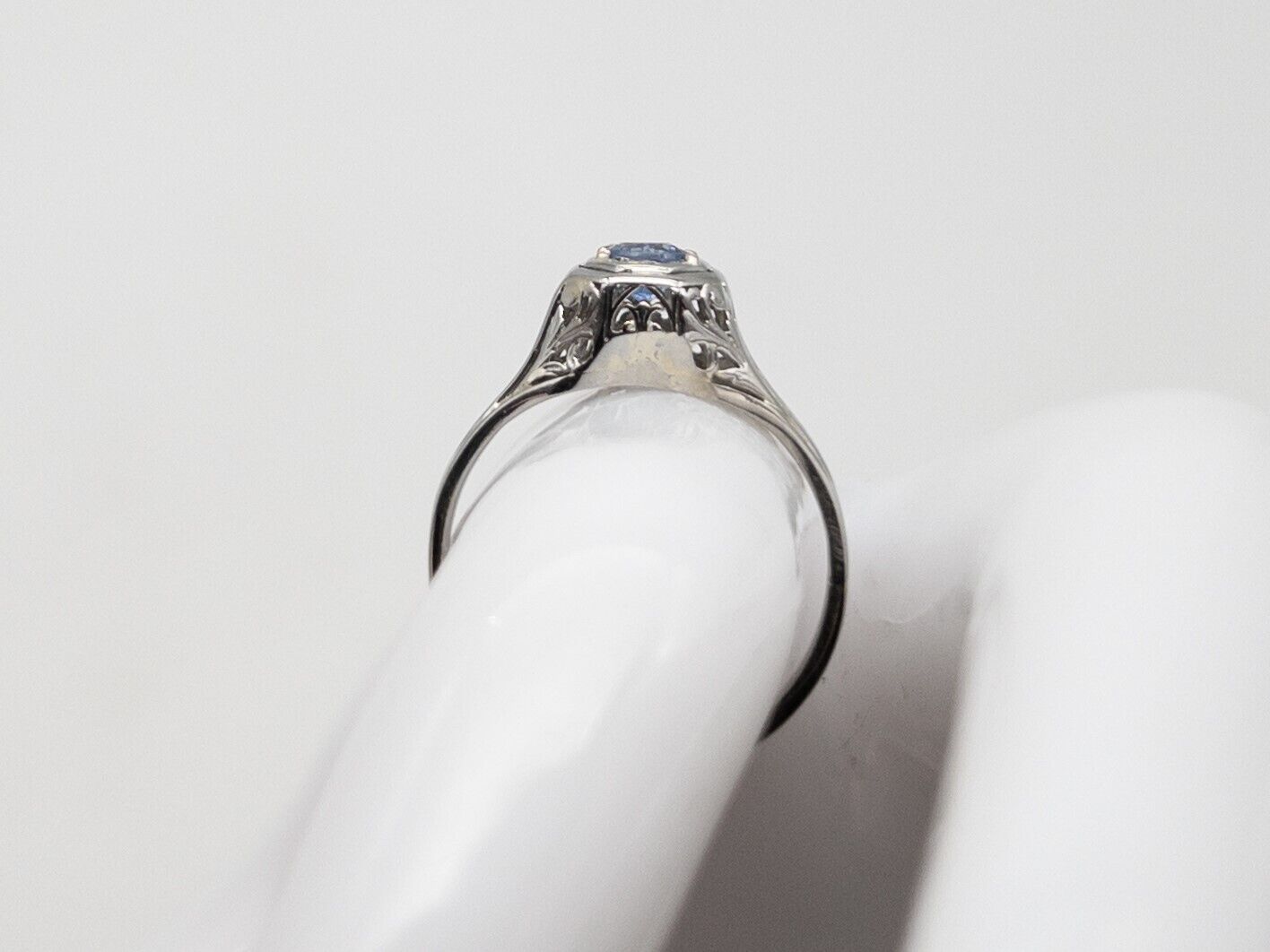 Antique 1900s $1500 .60ct Ceylon Blue Sapphire 18k White Gold Filigree Ring