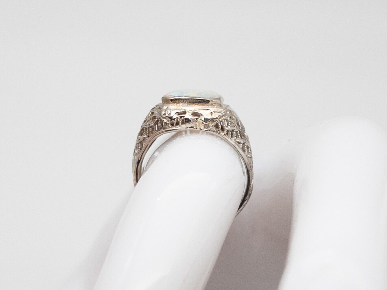 Antique 1900s Edwardian 2ct Natural Australian OPAL 14k White Gold Filigree Ring