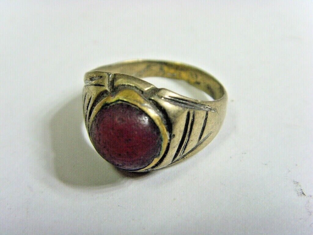 1700s antique Islamic Nomads tribal ring 8 size carnelian religious Islam 50454