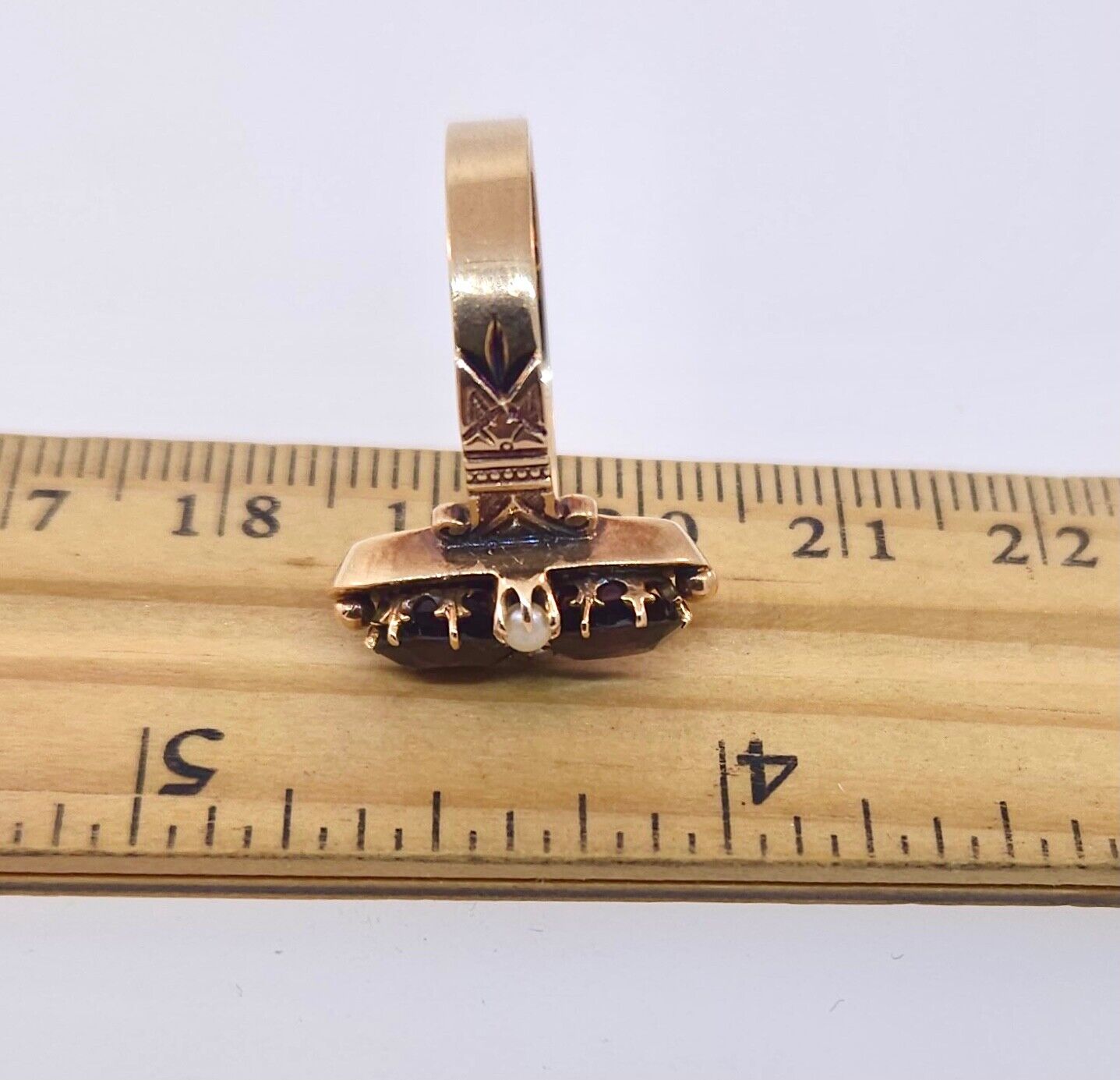 Antique Victorian 1800's 14k Rose Gold Garnet & Seed Pearl Ring