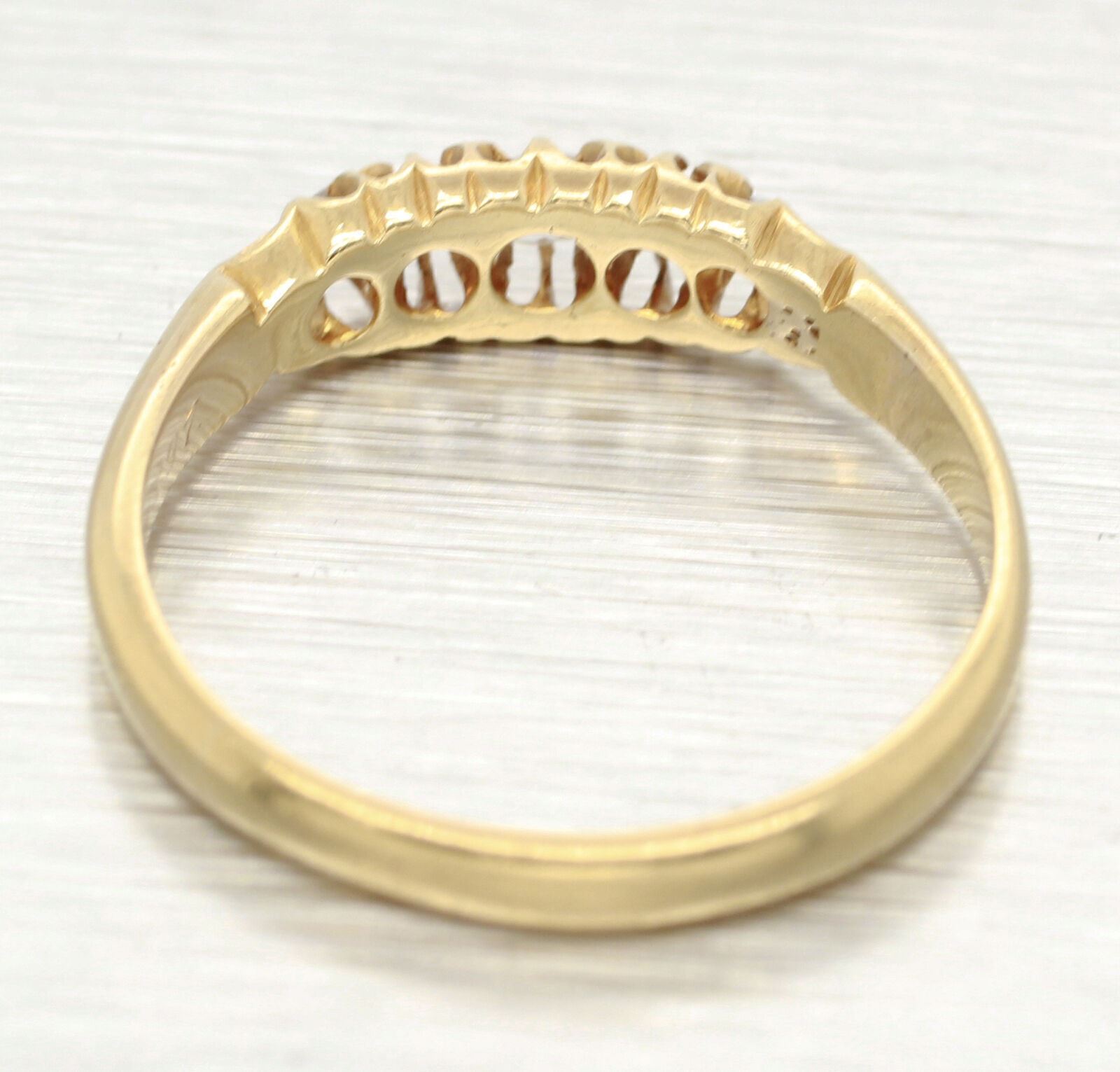 1800s Victorian 0.30ctw Rose Cut Diamond Band Ring - 18k Yellow Gold | Size 6.75