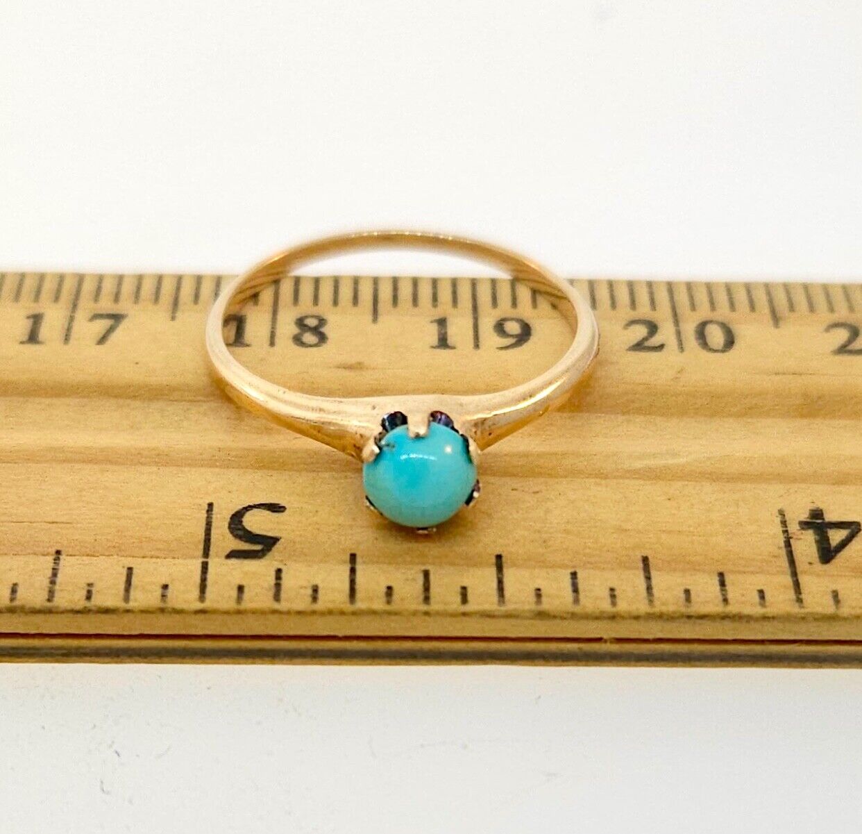 Antique 1800's Victorian 10k Yellow Gold Turquoise Solitaire Ring