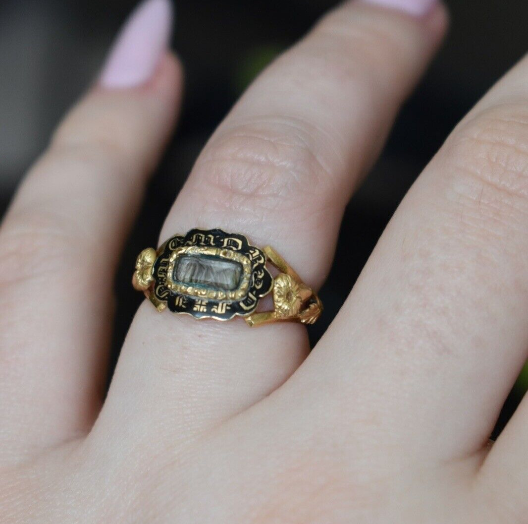 Georgian Mourning Ring Antique Early 1800s Original 18k Gold Black Enamel