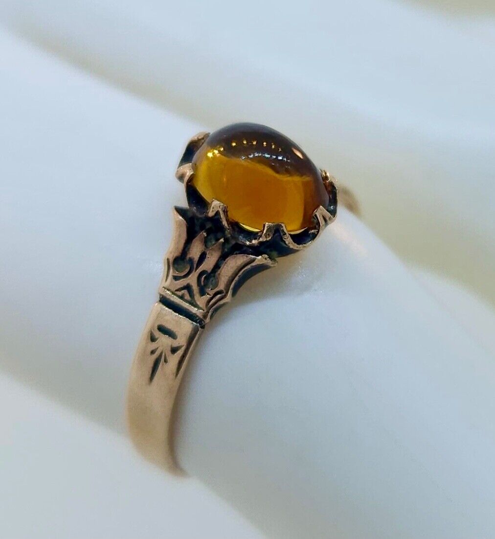 Antique Victorian 1800's 10k Yellow Gold Golden Cabochon Stone Ring