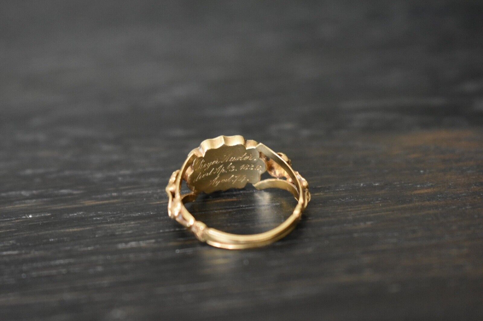 Georgian Mourning Ring Antique Early 1800s Original 18k Gold Black Enamel