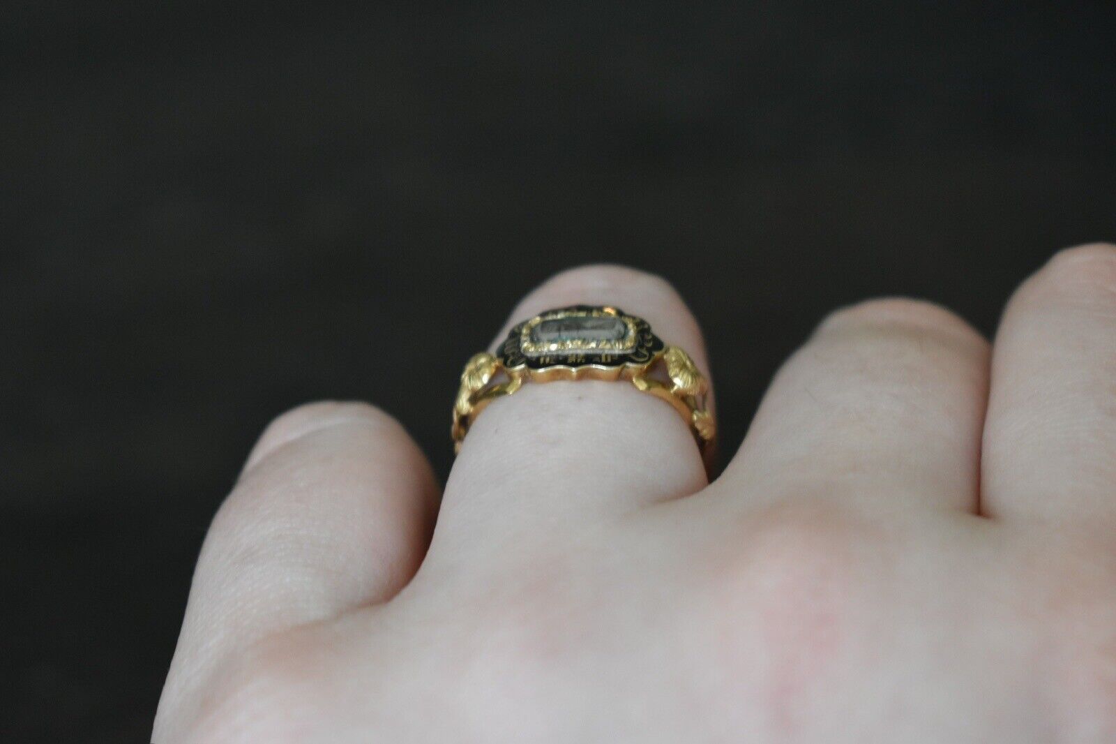 Georgian Mourning Ring Antique Early 1800s Original 18k Gold Black Enamel