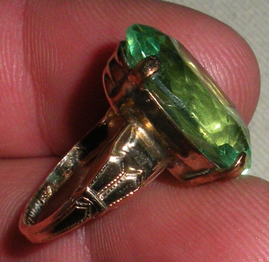 ANTIQUE EARLY 1900S 14K ROLLED GOLD PLATED RING W/ GREEN STONE SIZE 5.5 tuvi