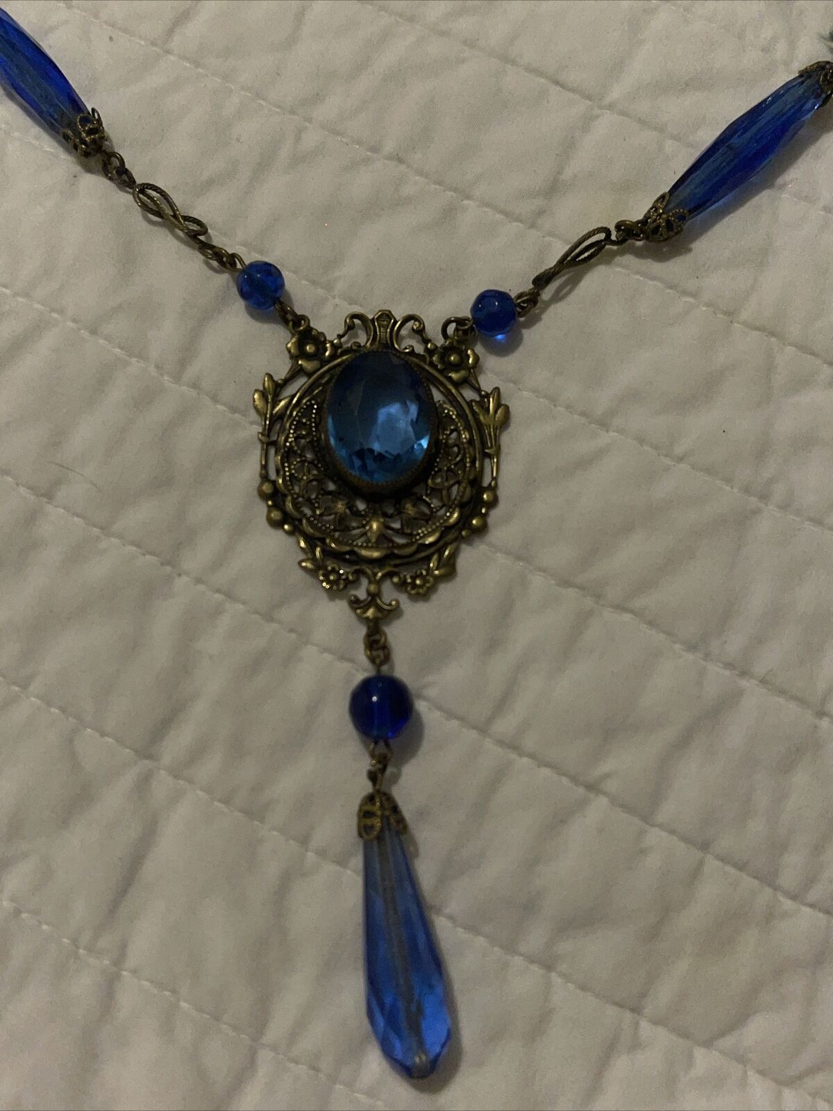 antique early 1900’s victorian ? blue glass necklace needs repair beautiful 28”