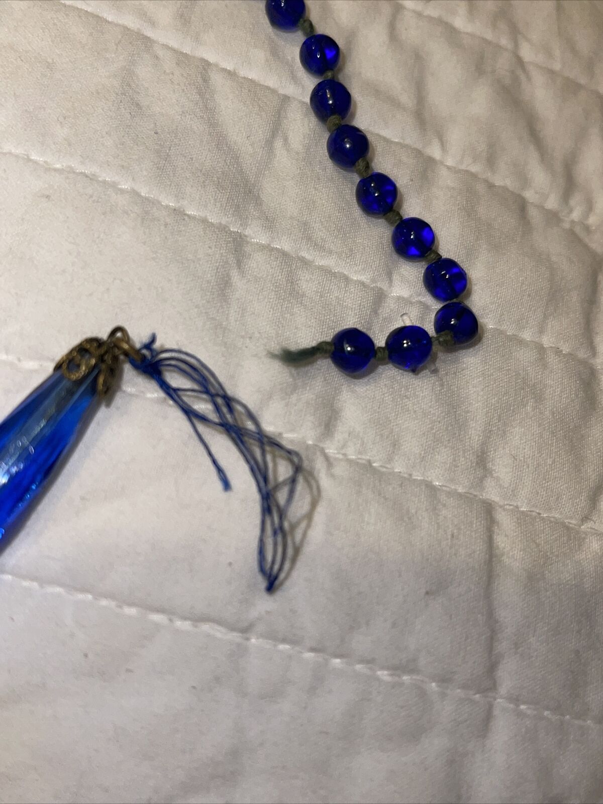 antique early 1900’s victorian ? blue glass necklace needs repair beautiful 28”