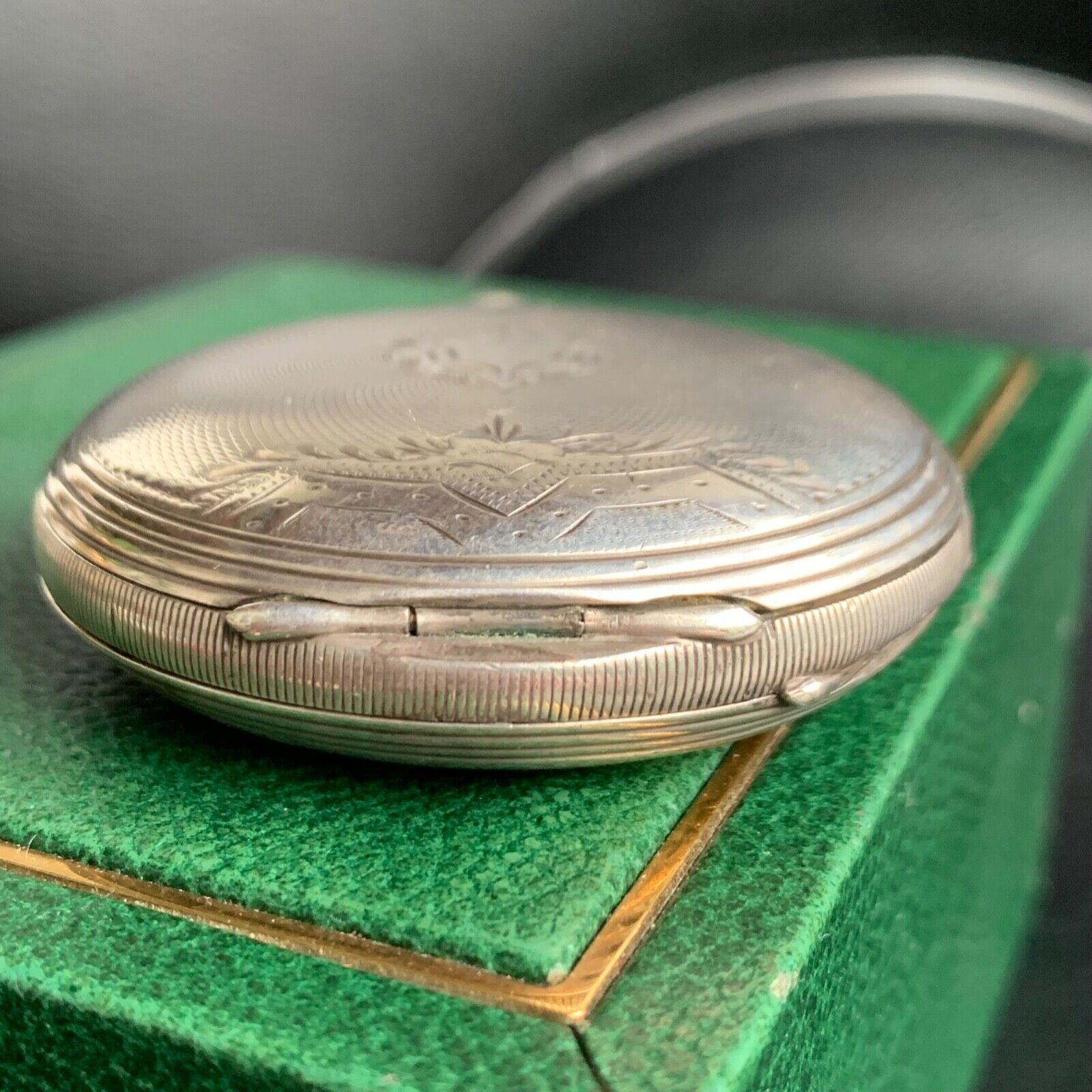 1800's 4 Ounce Coin Silver Key Wind Hunter Pocket Watch Case Excellent
