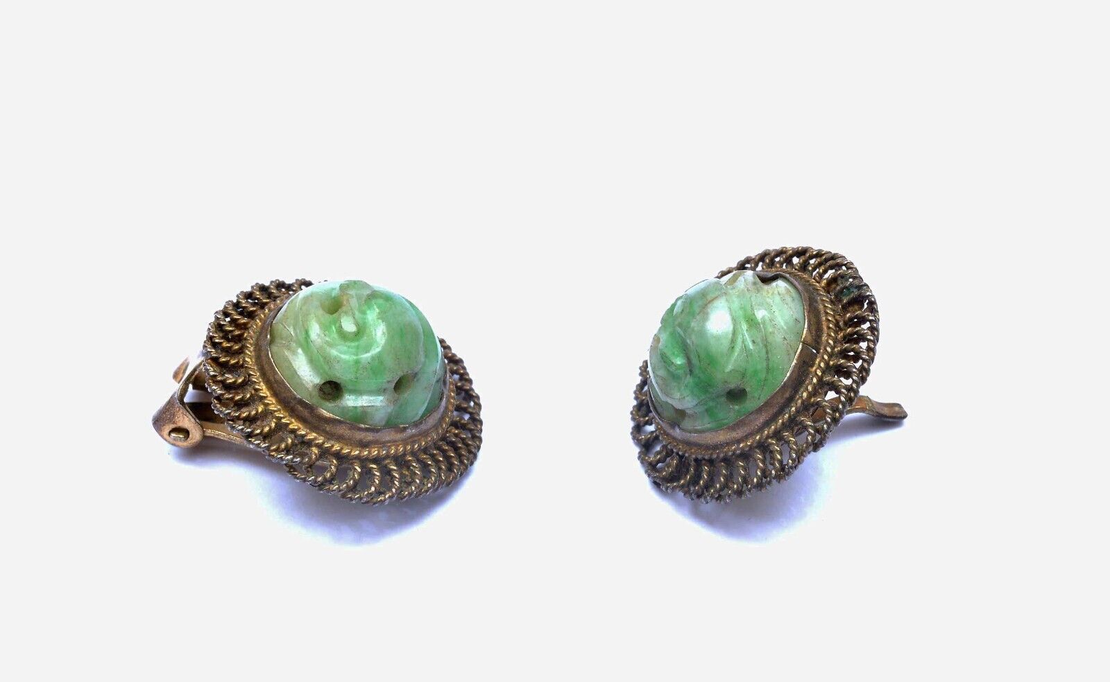 1900's Chinese Green Jade Jadeite Carved Carving Bead Cabochon Clip On Earrings