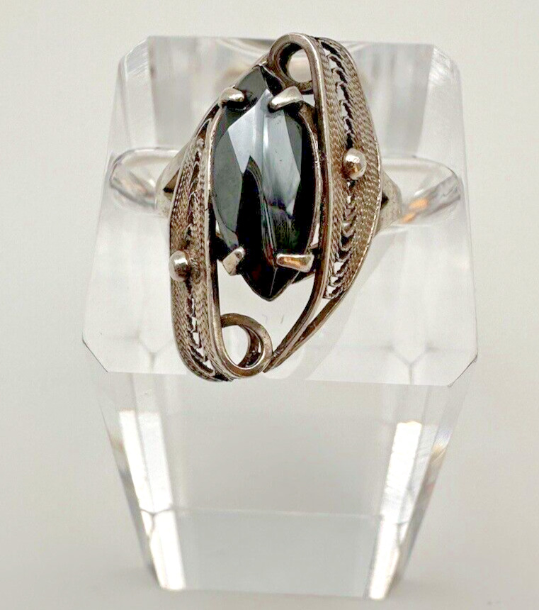 Vintage Onyx Sterling Silver Filigree Sorrento Ring circa early to mid 1900s