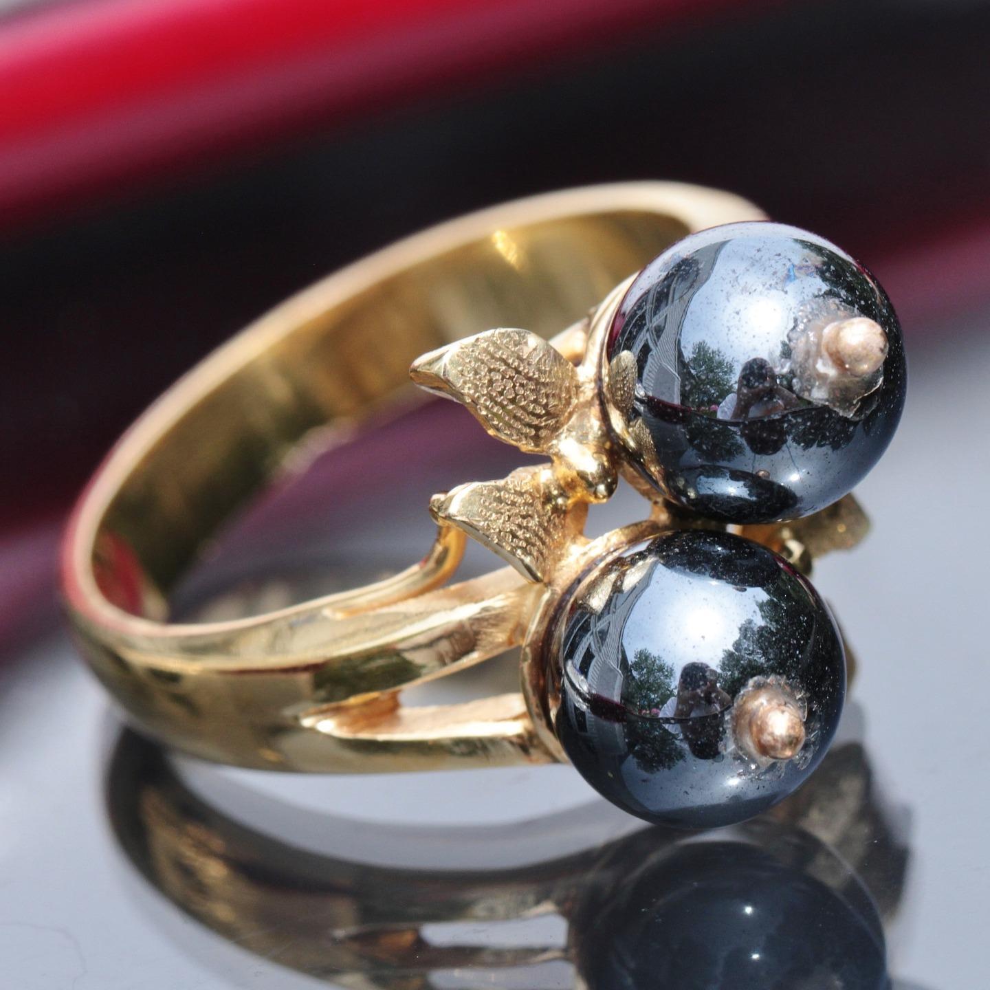 14k yellow gold ring 7.75mm hematite bead size 8.5 leaf 1900's handmade 7.65gr