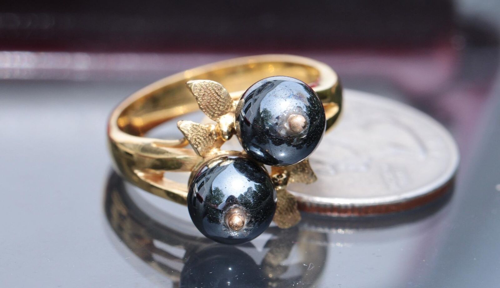 14k yellow gold ring 7.75mm hematite bead size 8.5 leaf 1900's handmade 7.65gr