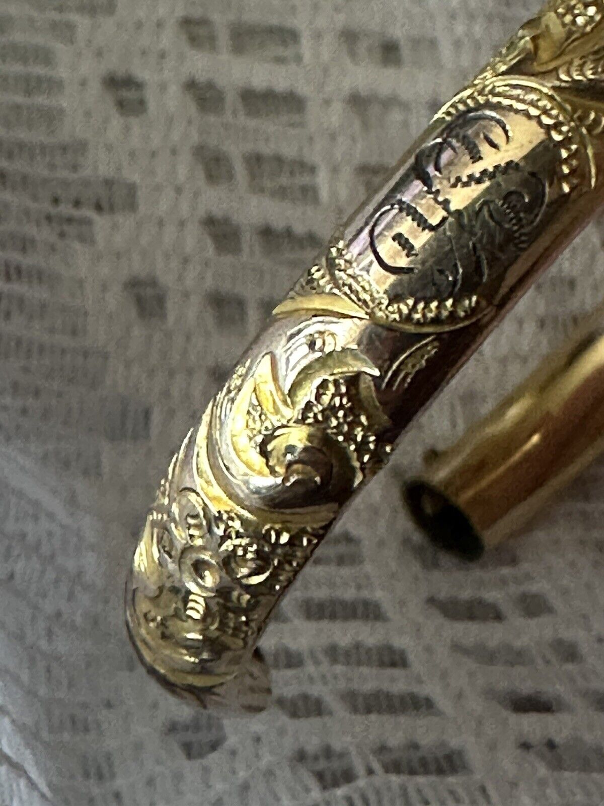 Antique 14K Yellow Gold Childs Baby Latch Bangle Bracelet 1900s Etched Floral