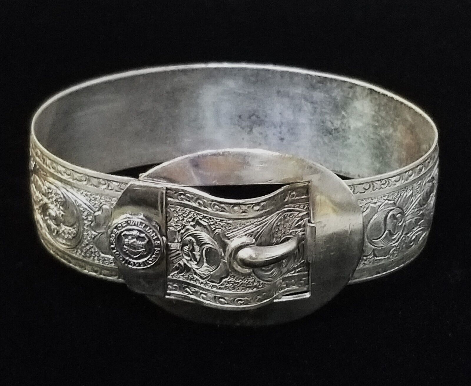 RARE Antique Silver Buckle Bracelet COLLEGE of WILLIAM & MARY Seal 1693