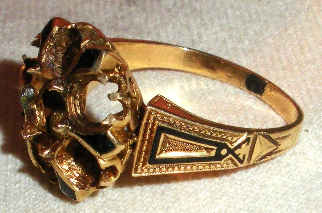 ANTIQUE LATE 1800S VICTORIAN 18K GOLD BLACK ENAMEL MOURNING RING SIZE 7.5 tuvi